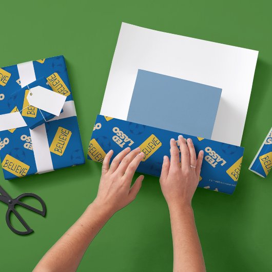 Ted Lasso Soccer Pattern Geschenkpapier Set