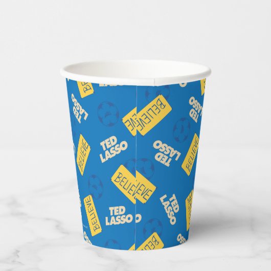 Ted Lasso Soccer Pattern Pappbecher (Rechts)