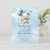 Teddy Bär mit blauen Ballons können wir warten Einladung (Stehend Vorderseite)