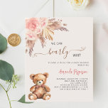 Teddy Bär Pink Pampelgras Mädchen Babydusche<br><div class="desc">Für eine moderne Babydusche im bohischen Stil. Ein beige Hintergrund. Rosa Blumen,  Rose,  Pampas-Gras und ein Teddybär. Personalisieren und fügen Sie einen Namen und Party-Details hinzu. 1 Blatt = 1 Einladung mit Druckkante bis Kante.</div>