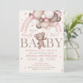 Teddy Bear Balloon Girl Bearly Wait Baby Shooter Einladung (Stehend Vorderseite)