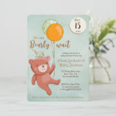 Teddy Bear, Bird and Balloons Babydusche Einladung (Stehend Vorderseite)