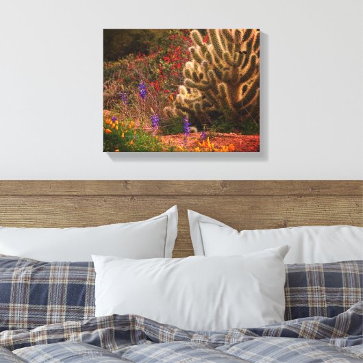 Teddy Bear Cholla Cactus Wildblumen Desert Scene Leinwanddruck (Insitu (Schlafzimmer))