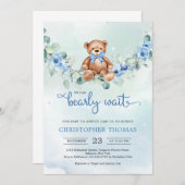 Teddy Bear Eucalyptus Wreath Boy Baby Showroom Einladung (Vorne/Hinten)