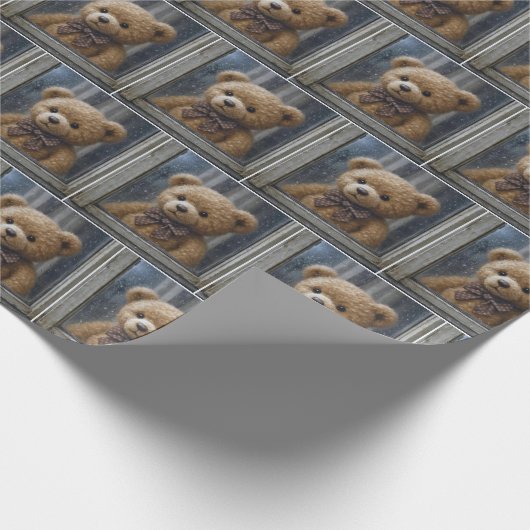 Teddy Bear Gazing Out of a Rainy Window Geschenkpapier (Ecke)