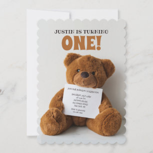 Teddy Bear Holding Sign Einladung