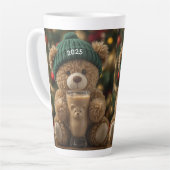 Teddy Bear Kaffee 2025 Weihnachten Milchtasse (Linke Ecke)