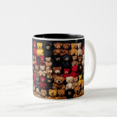 Teddy Bear Knolling Zweifarbige Tasse (VorderseiteRechts)