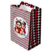 Teddy Bear Ladybug mit Snowman Baby Showgeschenk Mittlere Geschenktüte (Rückseite Schrägansicht)