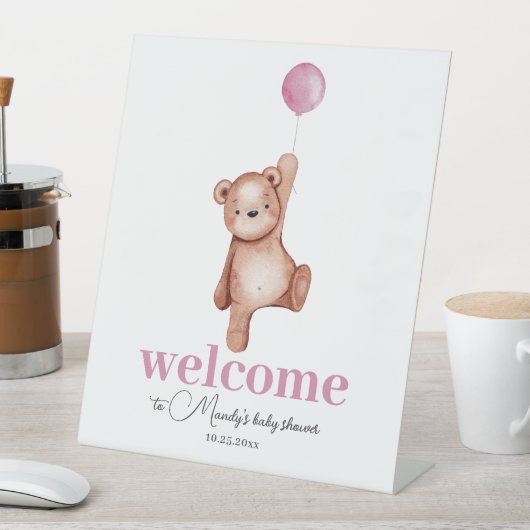 Teddy Bear Pink Willkommen Sockelschild (In Situ)