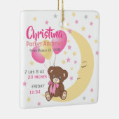 Teddy Bear sitzt auf dem Mond Baby Birth Stats Keramikornament (Rechts)