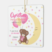 Teddy Bear sitzt auf dem Mond Baby Birth Stats Keramikornament (Links)