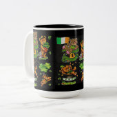 Teddy Bear St. Patrick's Day Collection Zweifarbige Tasse (Vorderseite Links)