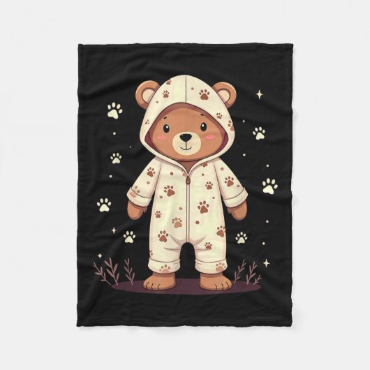Teddy Bear Wearing Pajamas Fleecedecke (Vorderseite)