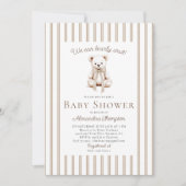 Teddy Bearly Wait Neutral Tan Stripes Baby Shower Einladung (Vorderseite)