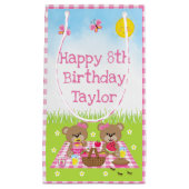 Teddy Bears Picnic Pink Gingham Happy Birthday Kleine Geschenktüte (Vorderseite)