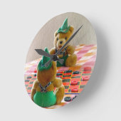 Teddy Bears Runde Wanduhr (Winkel)
