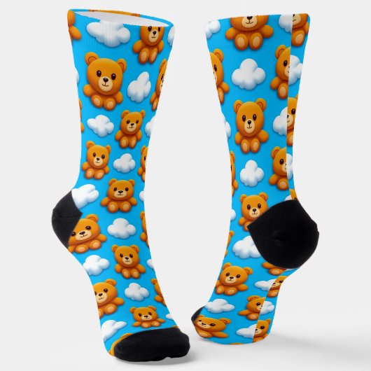 Teddy Bears und Wolken auf blauem Hintergrund Socken (Gewinkelt)