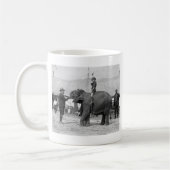 Teddy Roosevelt am Zirkus: 1924 Kaffeetasse (Links)