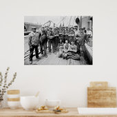 Teddy Roosevelt mit Crew, Anfang des 19. Jahrhunde Poster (Küche)
