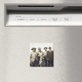 Teddy Roosevelt Wolf Hunting, 1905 Magnet (In Situ (Geschirrspüler))