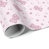 Teddy trägt Hintergrund Rosa Geschenkpapier (Rolleneckpunkt)