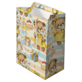 Teddybär-Daisy-Gartenmuster (5) Mittlere Geschenktüte (Rückseite Schrägansicht)