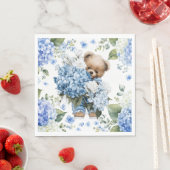 Teddybär hält Hortensienblumen Serviette (Beispiel)
