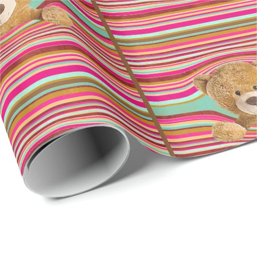 Teddybär in Streifen Geschenkpapier (Rolleneckpunkt)
