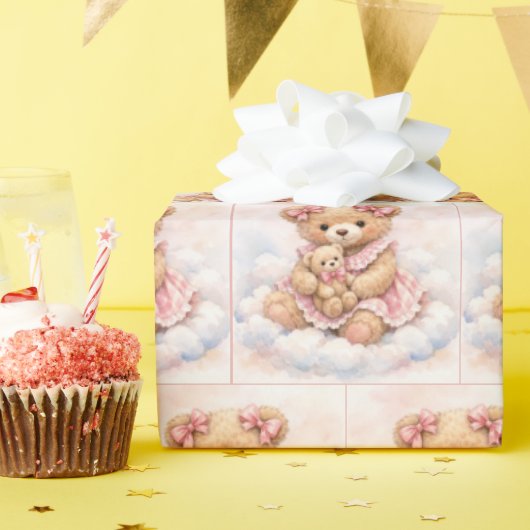 Teddybär Mädchen sitzt auf einer Wolke Geschenkpapier (Geburtstagsparty)