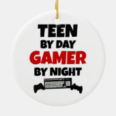 Tee by Day Gamer by Night Keramik Ornament (Hinten)