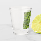 Tee-Gärten von Munnar auf Schnapsglas (Links)
