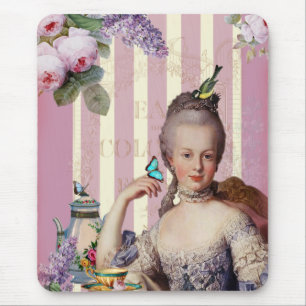 Tee im Petit Trianon – rosa Mousepad