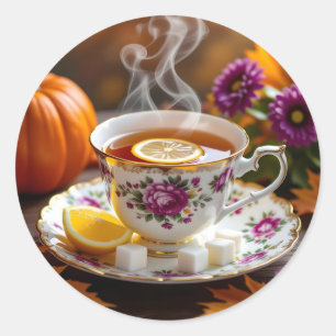 Tee in einem Vintagen Teacup, Mama, Kürbisherbst Runder Aufkleber
