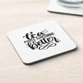 Tee macht alles zu einem besseren Zitat Getränkeuntersetzer (Linke Seite)