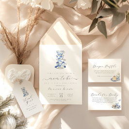 Tee mit der Mutter, die duscht. Einladung