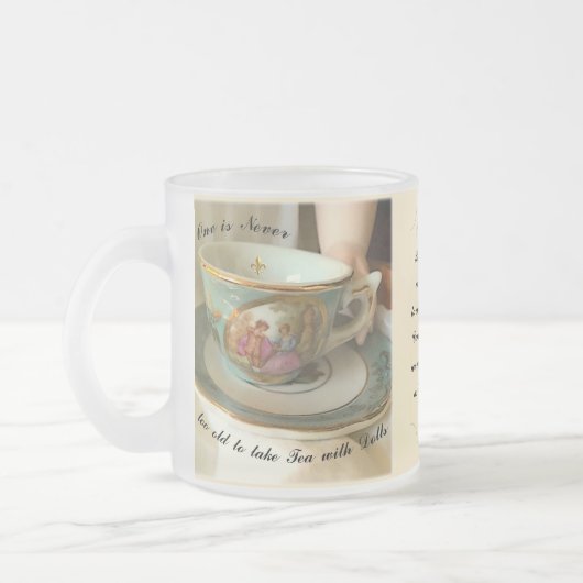 Tee mit Puppen Mattierte Tasse aus Glas (Links)