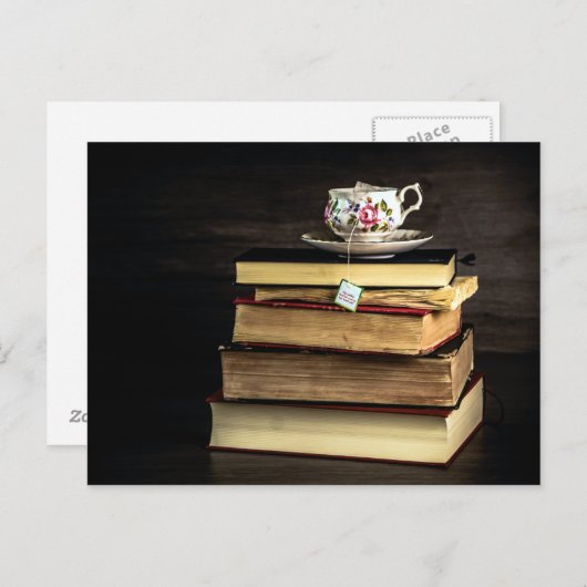 Tee und Bücher Postkarte (Vorne/Hinten)
