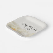 Teecup und Hochzeit mit weißer Rose Pappteller (Gewinkelt)