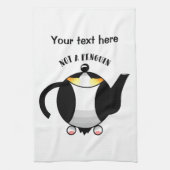Teekanne, die wie ein Pinguin aussieht Geschirrtuch (Vertikal)