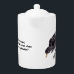 Teekannen mit der Amsel<br><div class="desc">Die Amsel wurde freihändig mit Tusche gemalt. Es gibt ein deutsches Sprichwort: „Der frühe Vogel fängt den Wurm.“
In diesem Entwurf kombiniere ich den Vogel und diese Redewendung zu ein anderes Gefühl.</div>