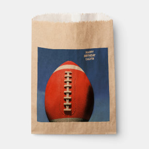 Teen Boy Blue Sky Orange Football Geschenktütchen