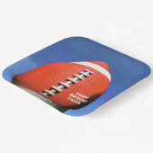 Teen Boy Blue Sky Orange Football Pappteller (Gewinkelt)