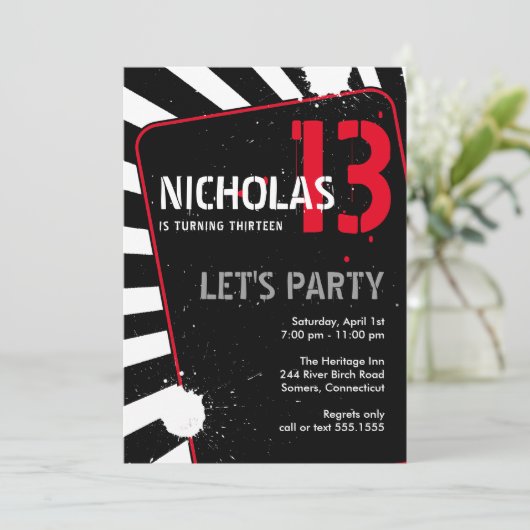 Teen Boy Party Einladung | Schwarz, weiß und rot (Stehend Vorderseite)