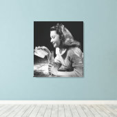 Teenage Girl Leinwanddruck (Insitu (Holzboden))