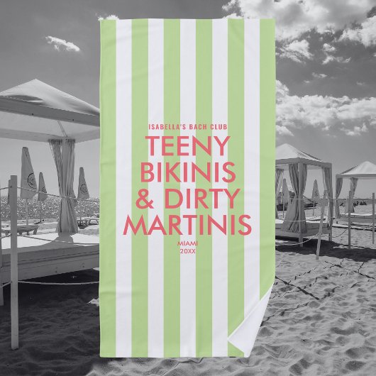 Teeny Bikinis & Dirty Martins Bach Club Strandtuch