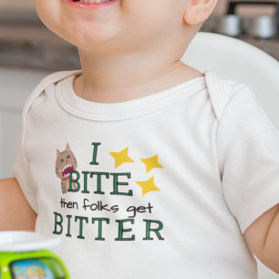 Teething Baby Biting macht Leute bitter Strampler