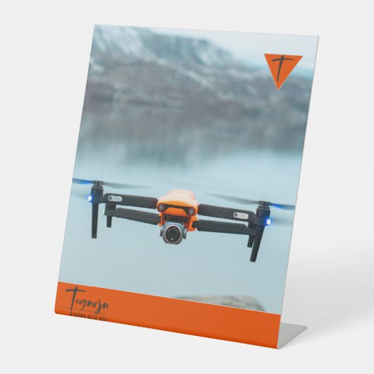 TEGARJA SOCKELSCHILD (Vorderseite)