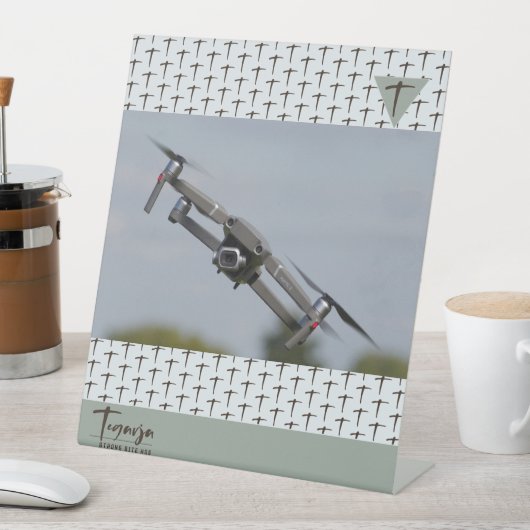 TEGARJA SOCKELSCHILD (In Situ)