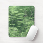 Teich-Reflexionen im Grün Mousepad (Mit Mouse)